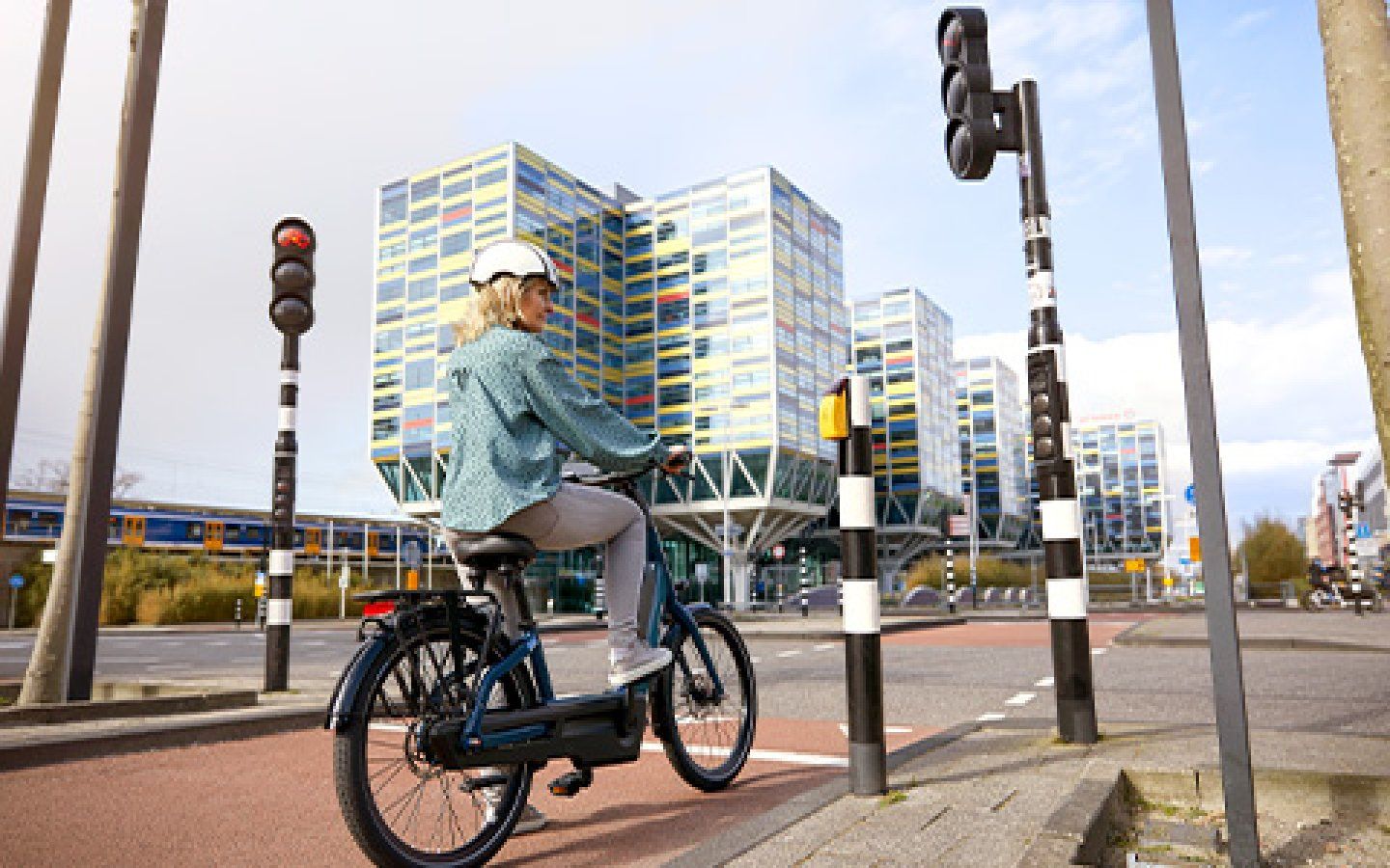 Slechtziende fietsers kiezen niet de veilige routes, maar passen wel hun snelheid aan