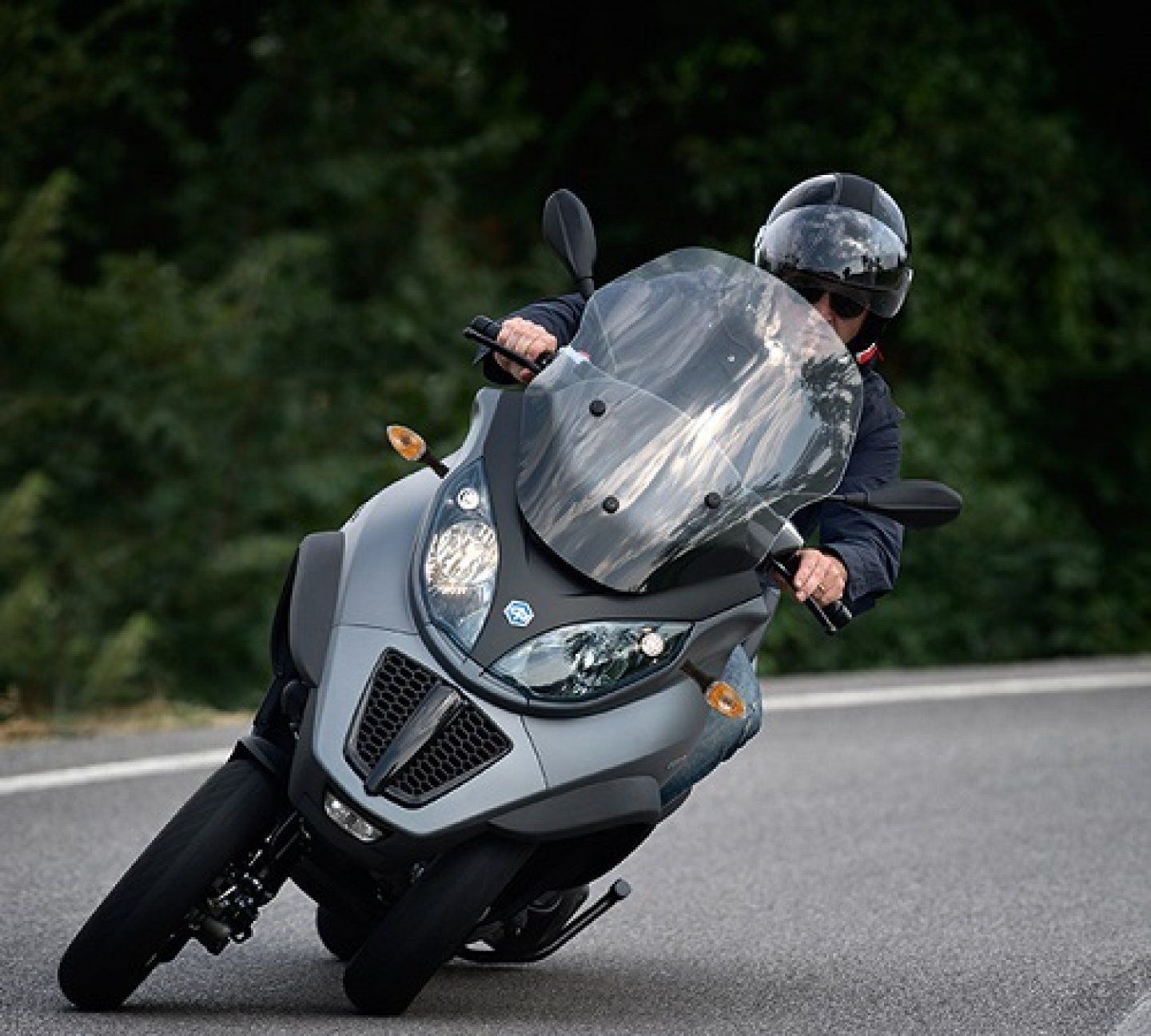 Ruim 12 procent meer nieuwe motorfietsen verkocht in 2014; scootermodellen populair