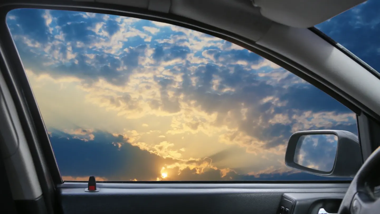 Gelaagd glas zorgt voor meer veiligheid op de weg