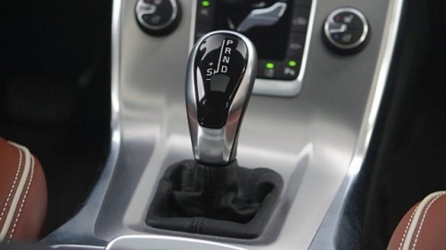 Ruim een derde van alle nieuwe auto’s met automaat RAI Vereniging Ruim een derde van alle nieuwe auto’s met automaat RAI Vereniging